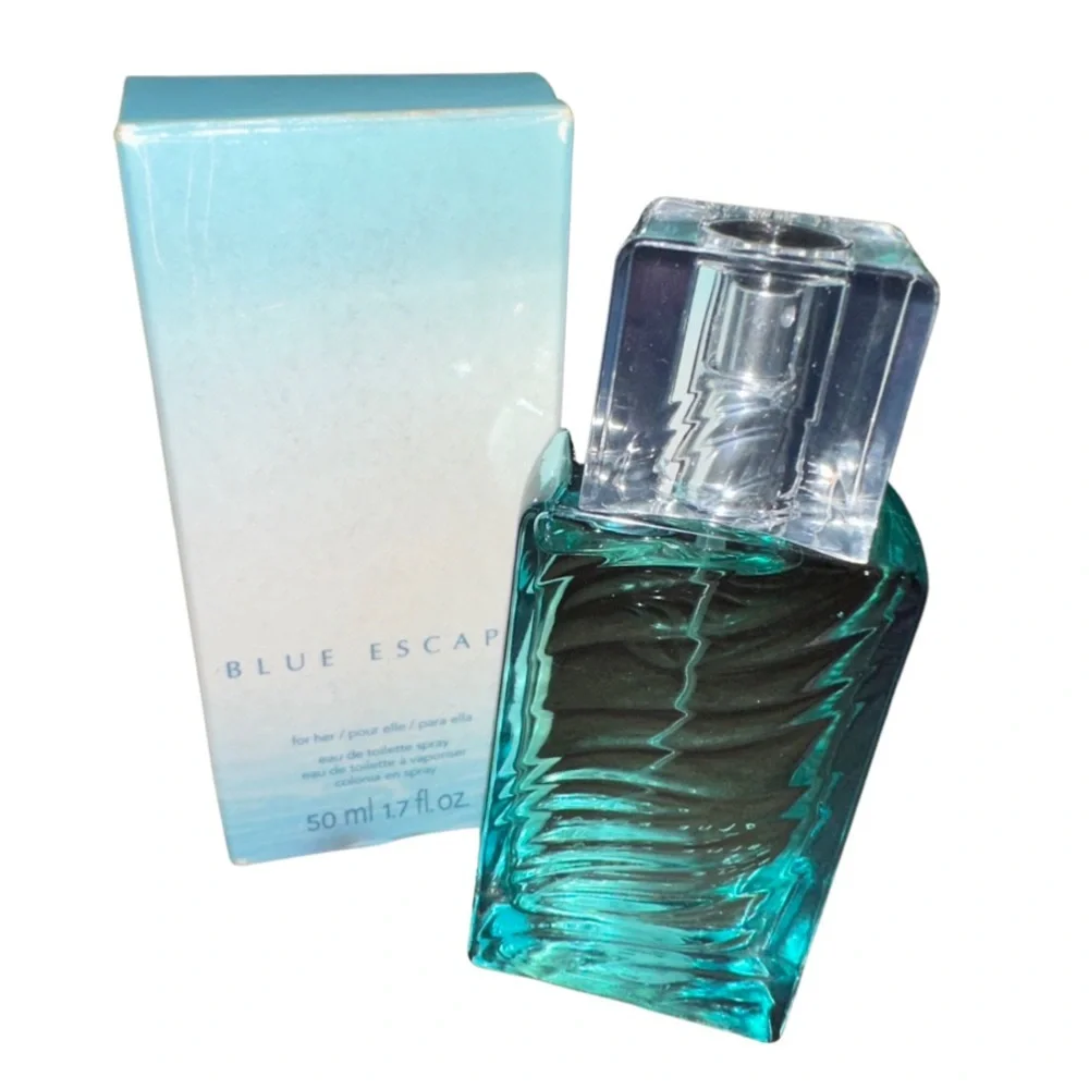 Avon Blue Escape For Her 1.7oz Discontinued Women's Eau de Toilette Spray NIB - Picture 1 of 3
